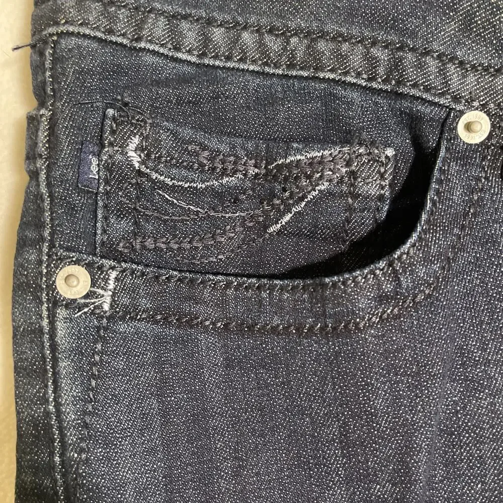 Lee Horizon Women’s Dark Wash Slender Secret Barely Bootcut Denim Jeans 16M NWT
